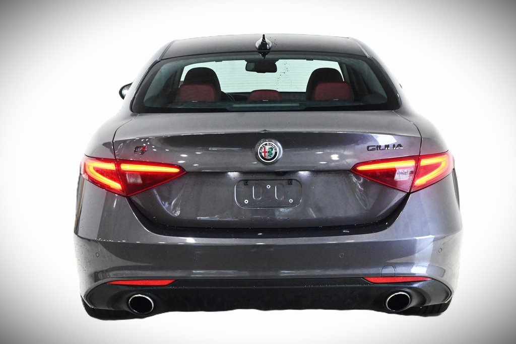 2021 Alfa Romeo Giulia Ti 5