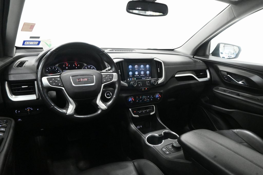 2022 GMC Terrain SLT 8