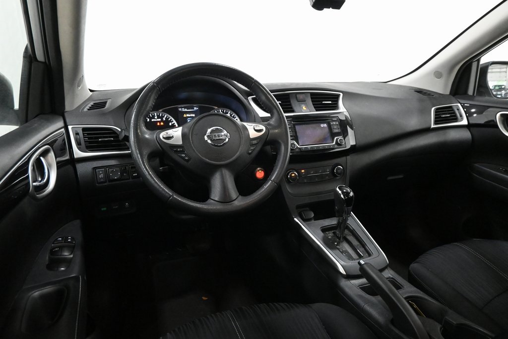 2016 Nissan Sentra SV 7