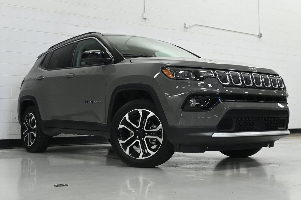 2022 Jeep Compass Limited 1