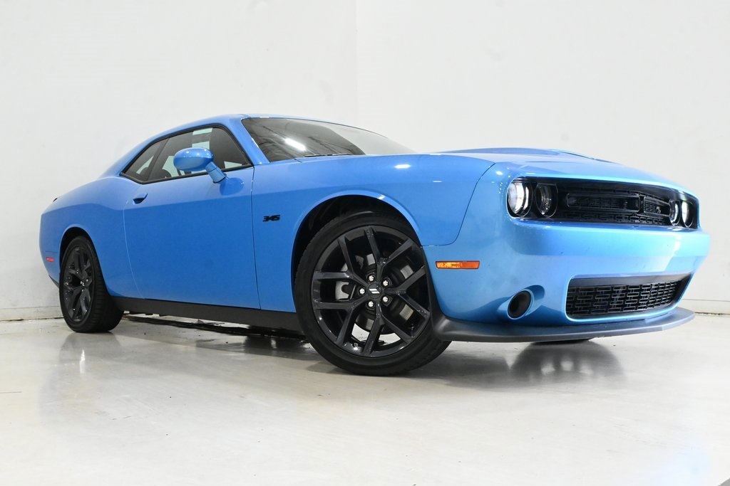 2023 Dodge Challenger R/T 1