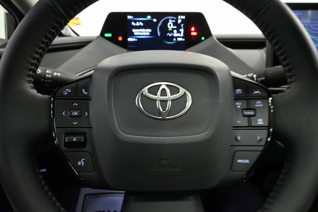 2023 Toyota Prius Four 10