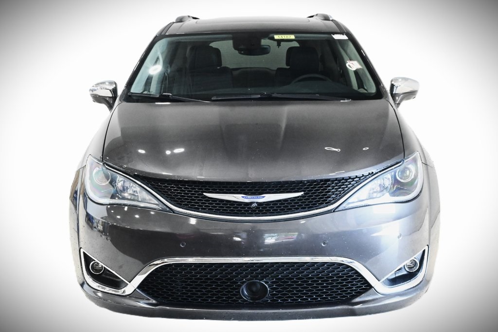 2019 Chrysler Pacifica Limited 3