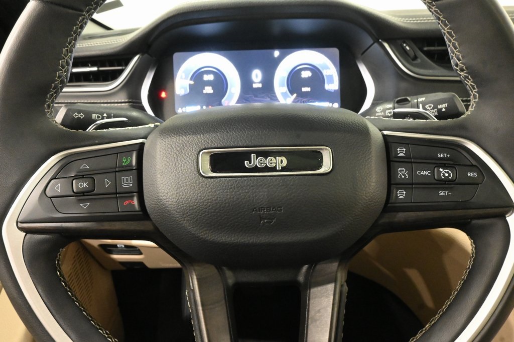 2023 Jeep Grand Cherokee Limited 10