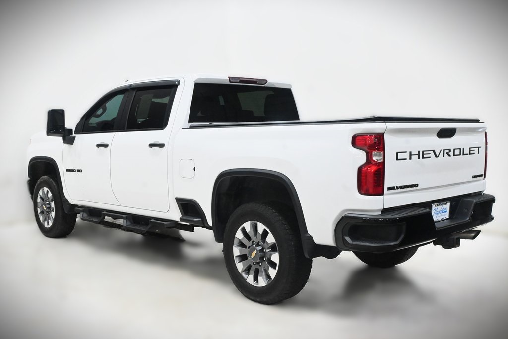 2022 Chevrolet Silverado 2500HD Custom 3