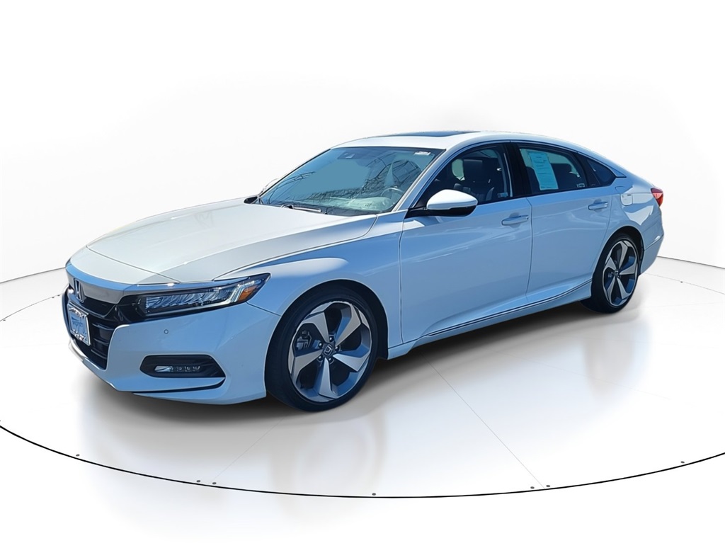 2018 Honda Accord Touring 2.0T 3