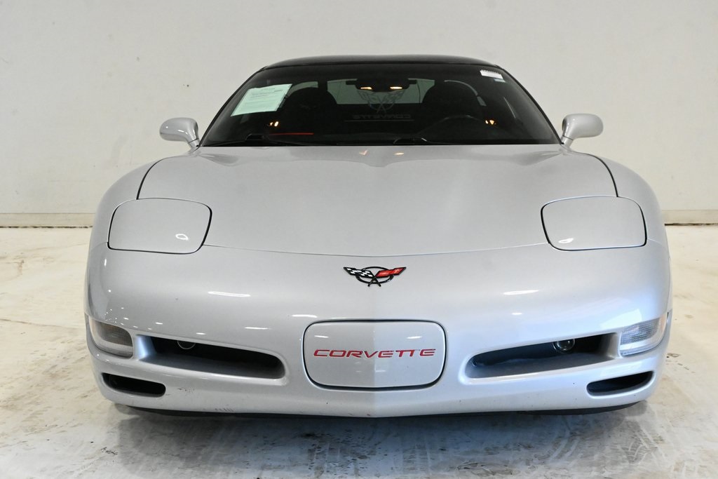 1998 Chevrolet Corvette Base 2