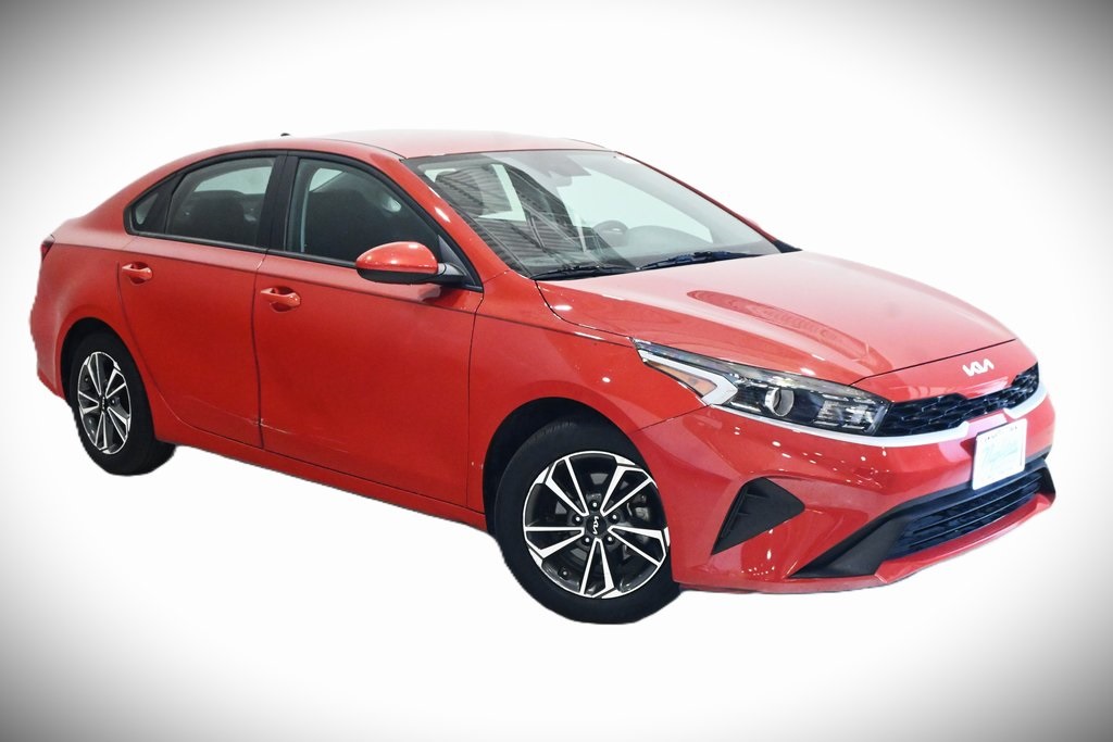 2023 Kia Forte LXS 1