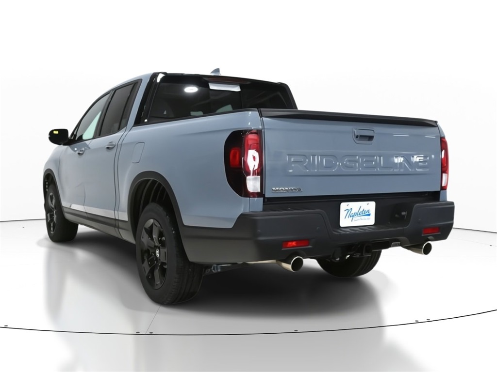 2025 Honda Ridgeline Black Edition 3