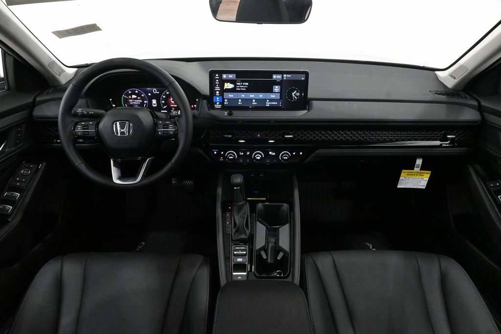 2025 Honda Accord Hybrid Touring 6