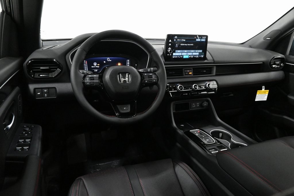 2025 Honda Pilot Black Edition 7