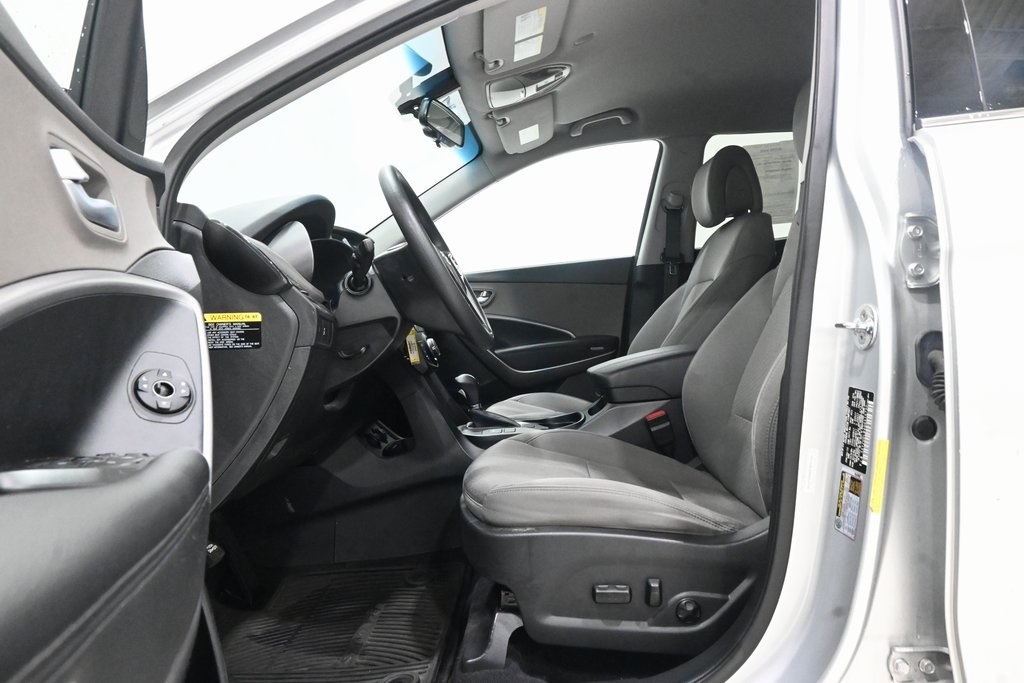 2016 Hyundai Santa Fe Sport 2.4 Base 19