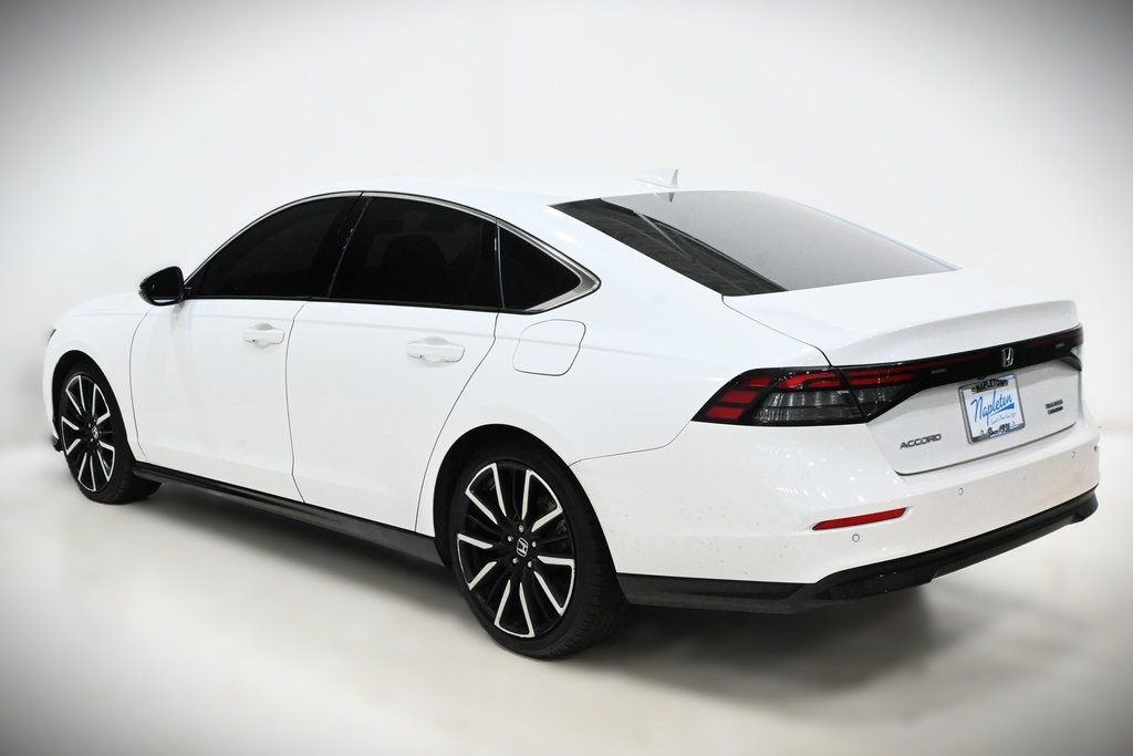 2023 Honda Accord Hybrid Touring 4