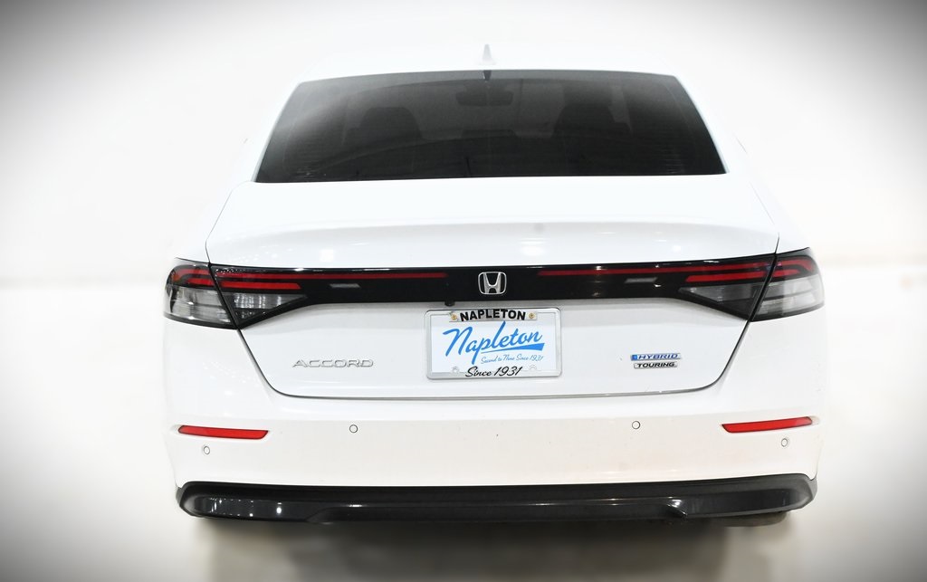 2023 Honda Accord Hybrid Touring 5