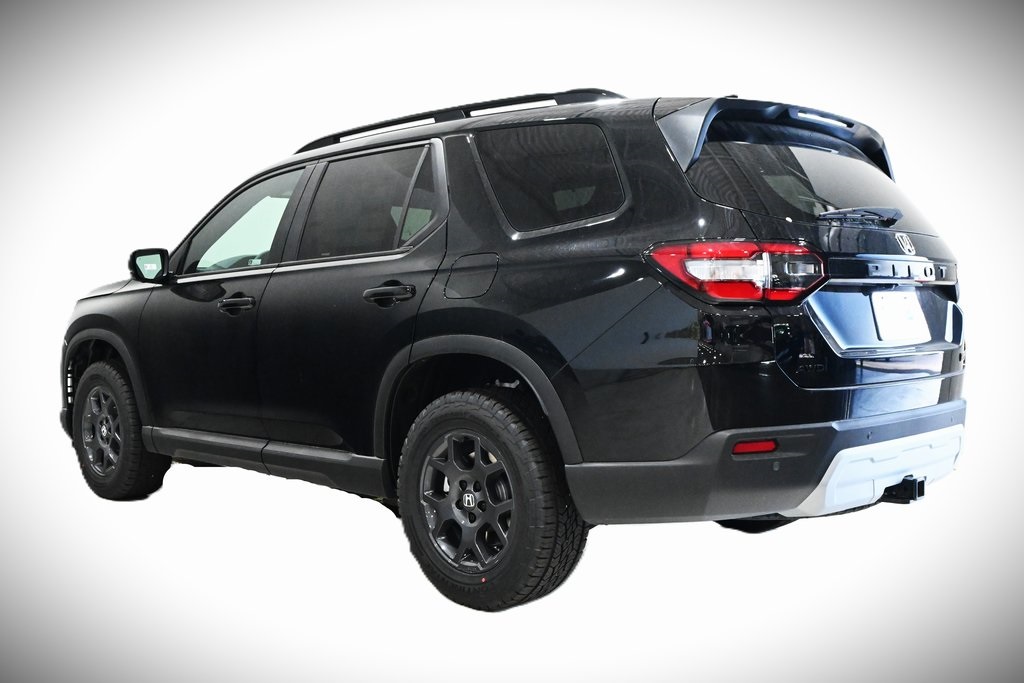 2025 Honda Pilot TrailSport 3