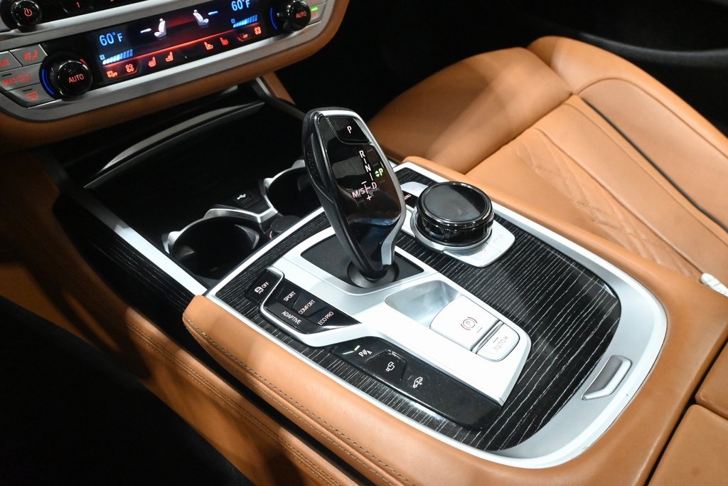 2022 BMW 7 Series 750i xDrive 23