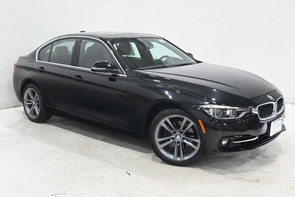 2018 BMW 3 Series 330i xDrive 1