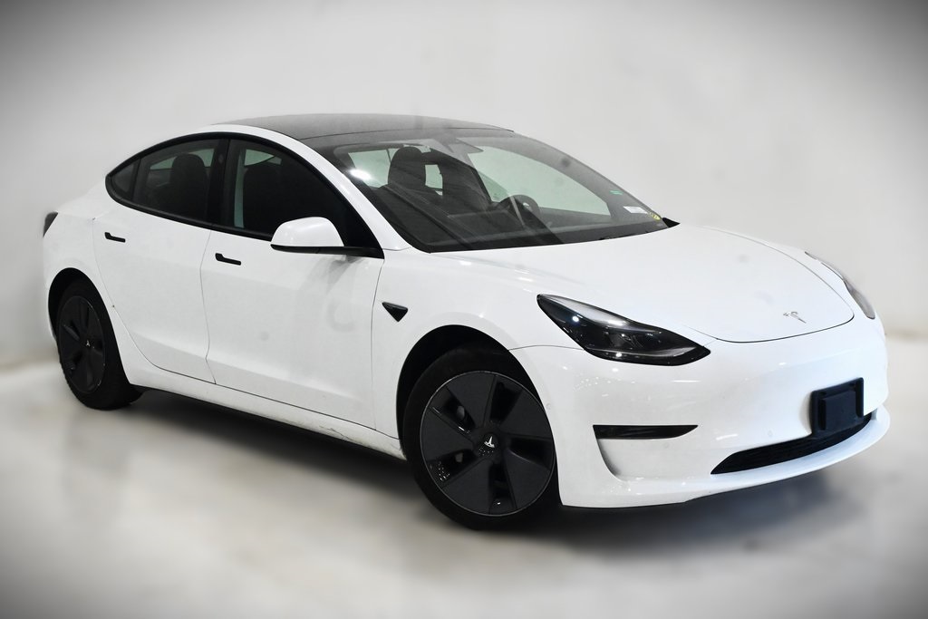 2021 Tesla Model 3 Standard Range Plus 1