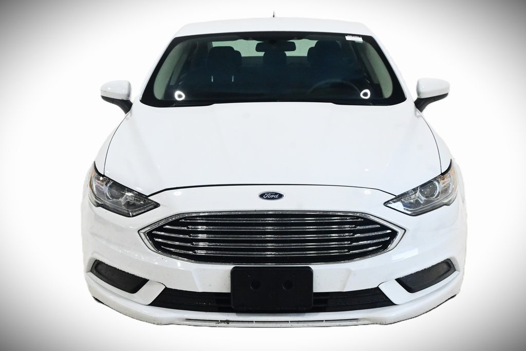 2018 Ford Fusion SE 3