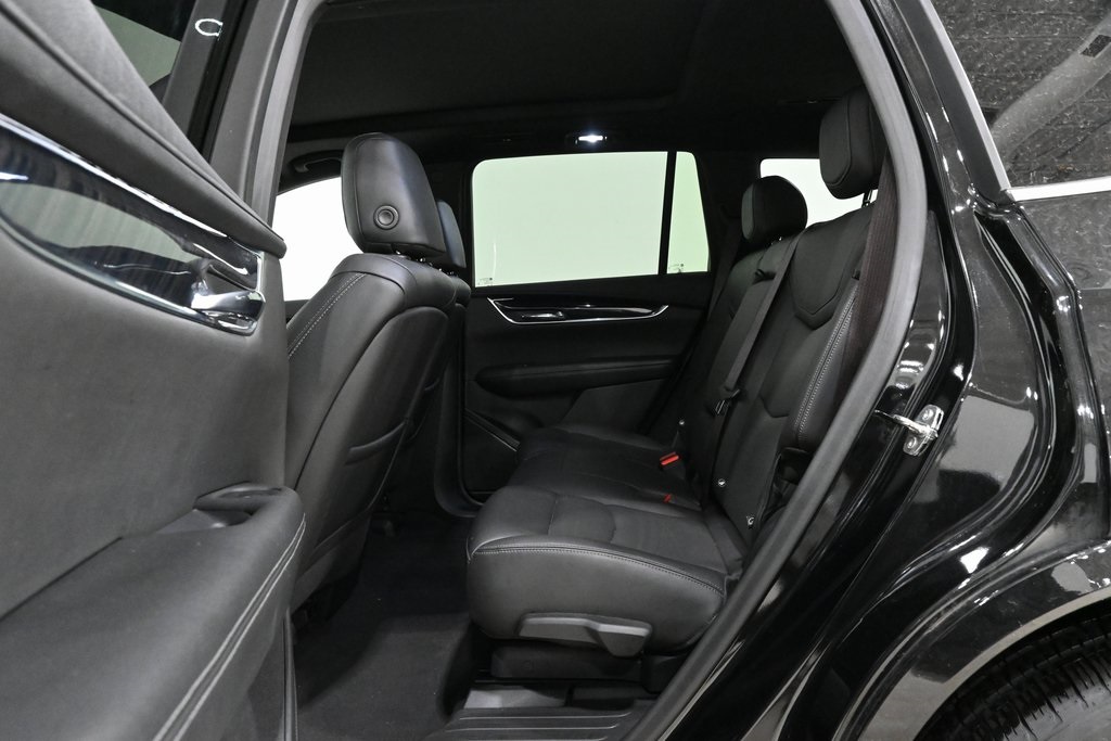 2022 Cadillac XT6 Premium Luxury 25