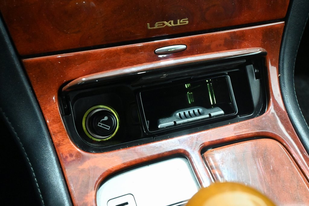 2006 Lexus SC 430 21