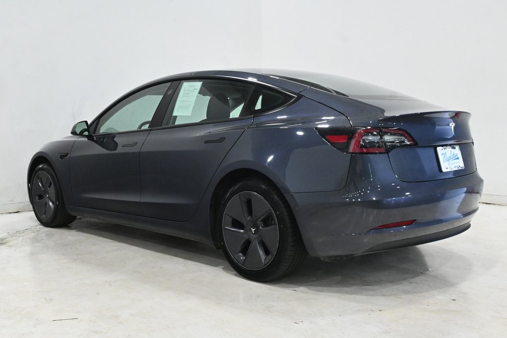 2022 Tesla Model 3 Base 3