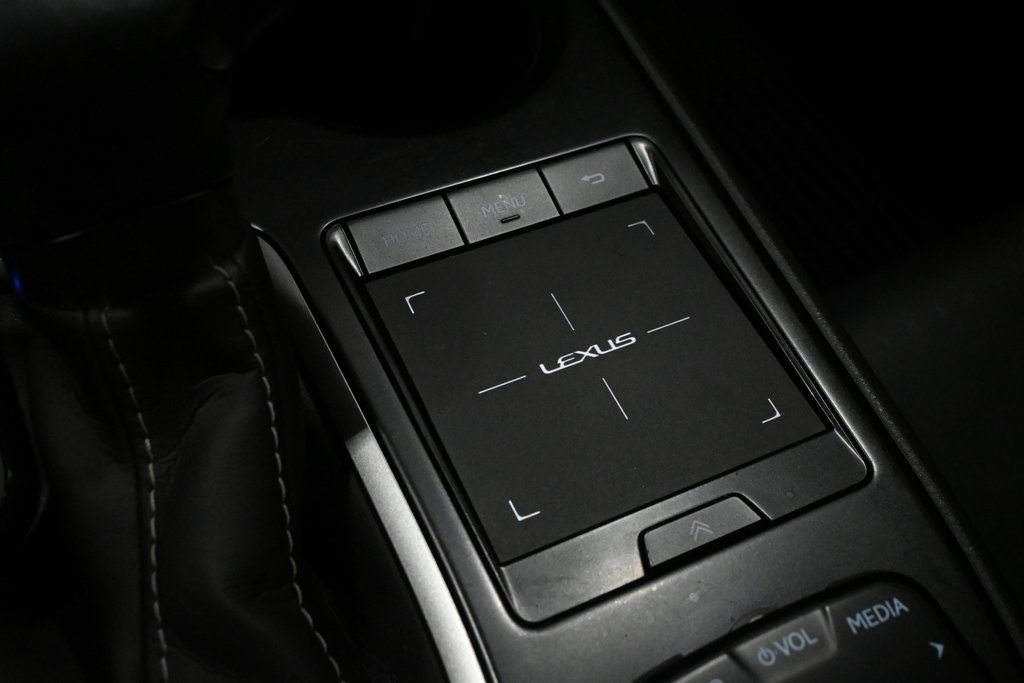 2021 Lexus UX 200 Base 18