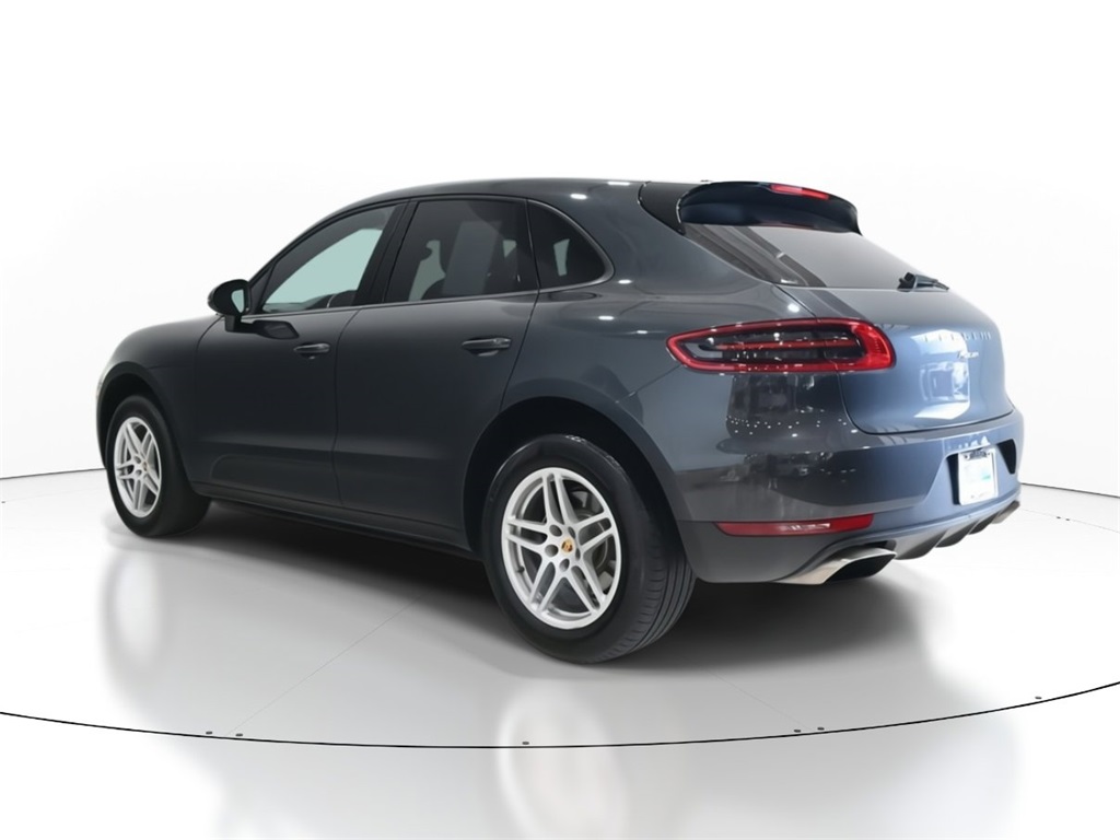 2018 Porsche Macan Base 3