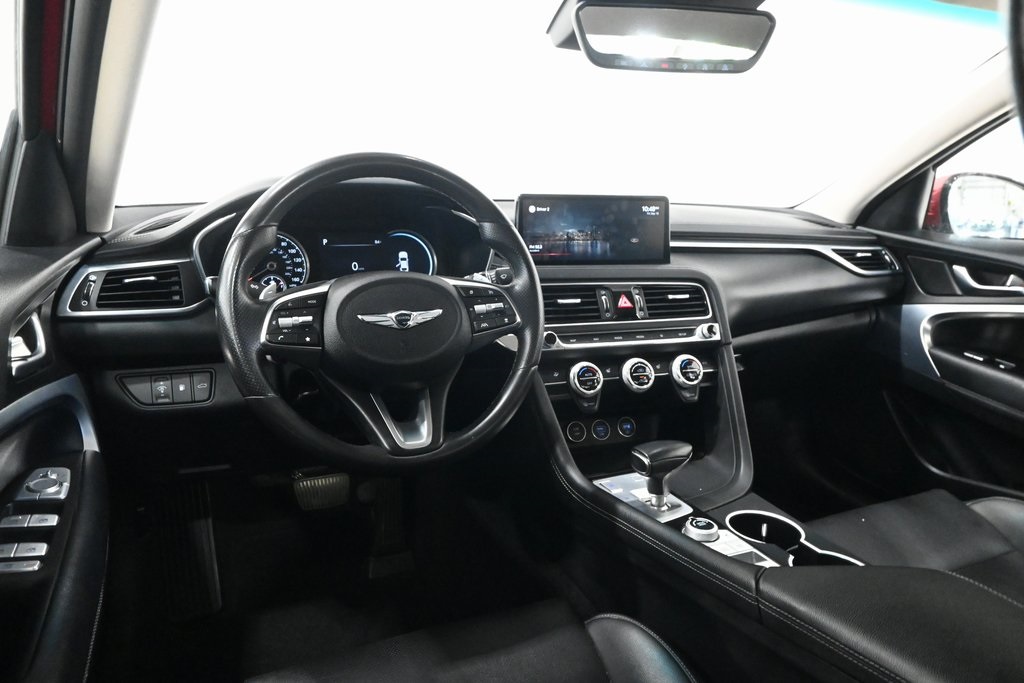 2022 Genesis G70 2.0T 8