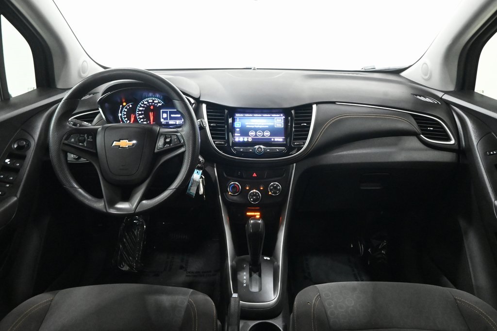 2020 Chevrolet Trax LS 6