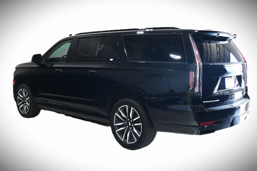 2023 Cadillac Escalade ESV Sport 4