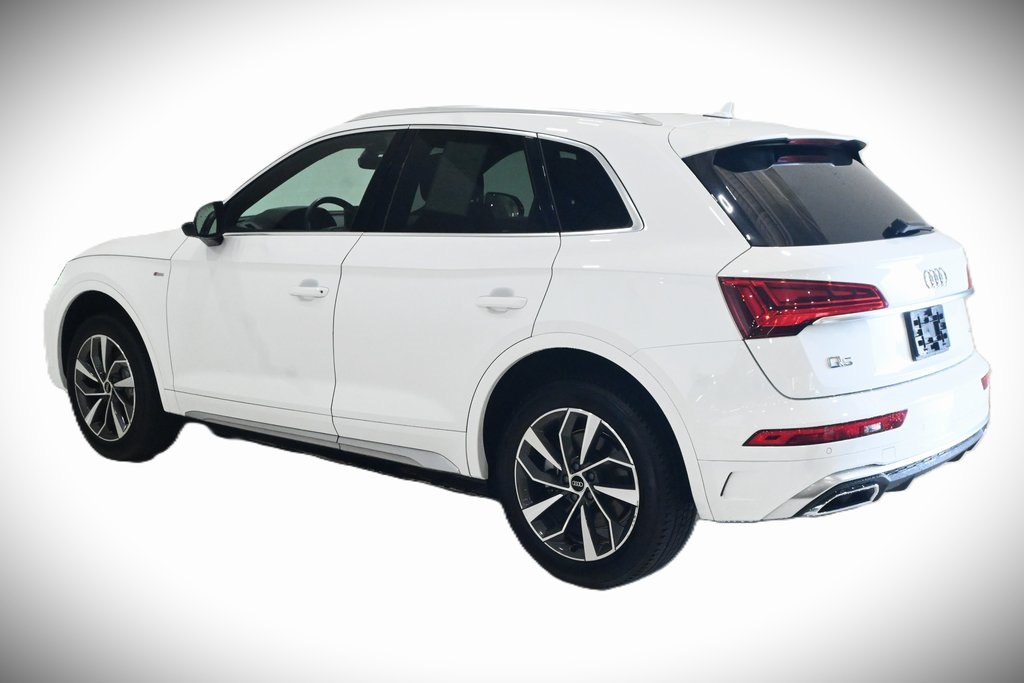 2022 Audi Q5 45 S line Premium Plus 4