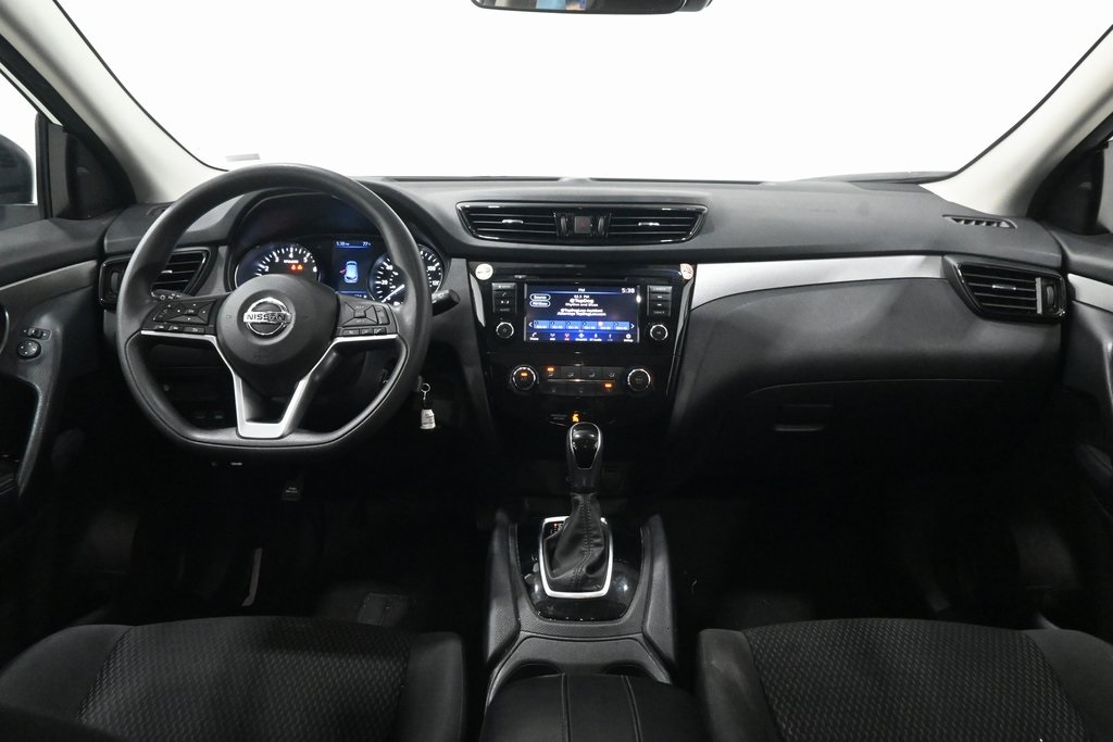 2021 Nissan Rogue Sport S 6