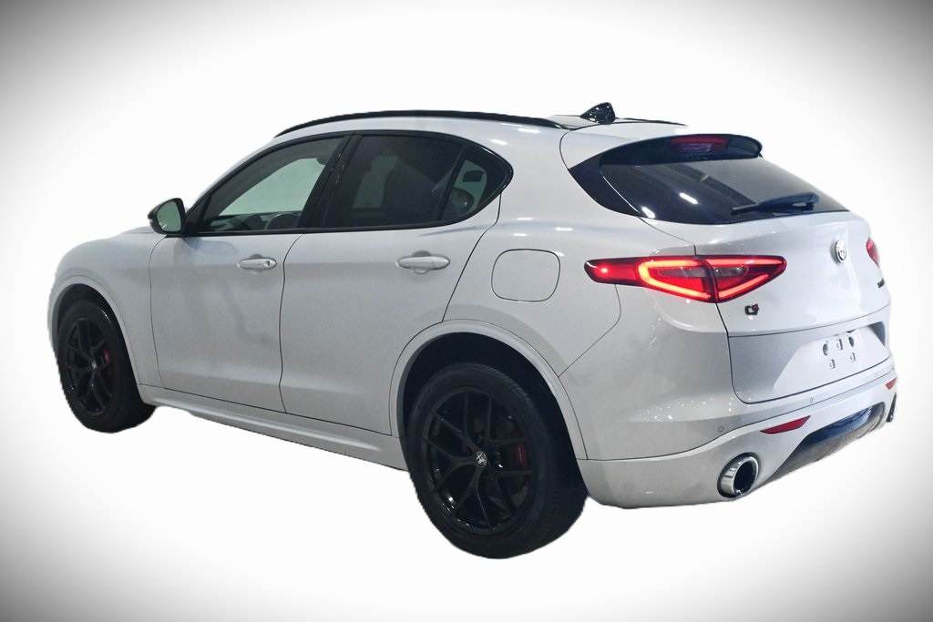 2021 Alfa Romeo Stelvio Ti 4