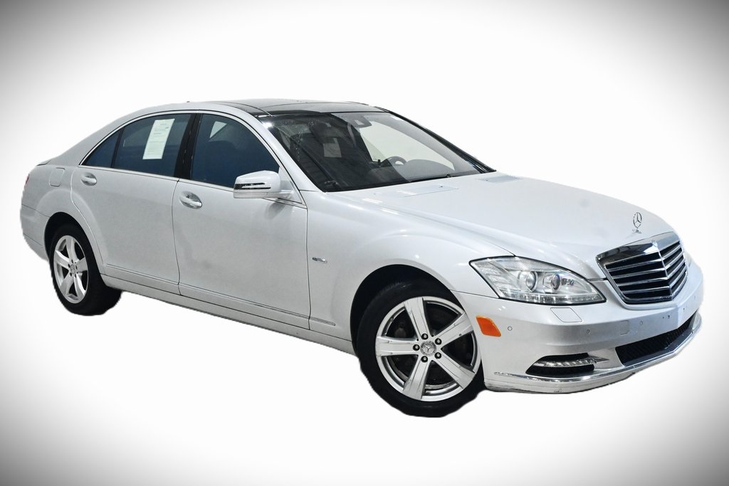 2012 Mercedes-Benz S-Class S 550 1