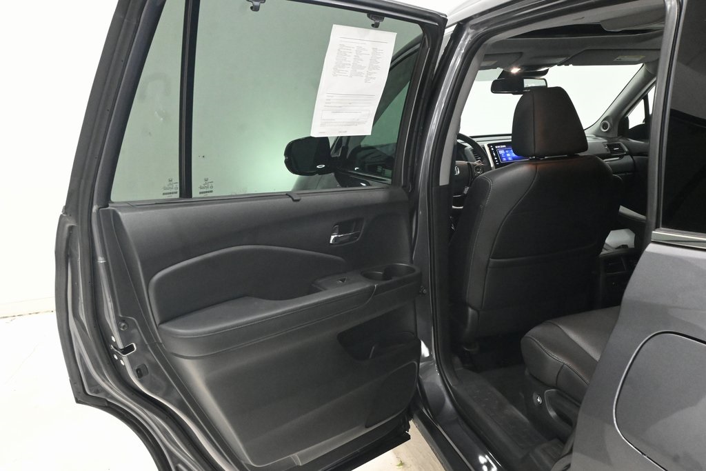 2018 Honda Pilot Elite 24