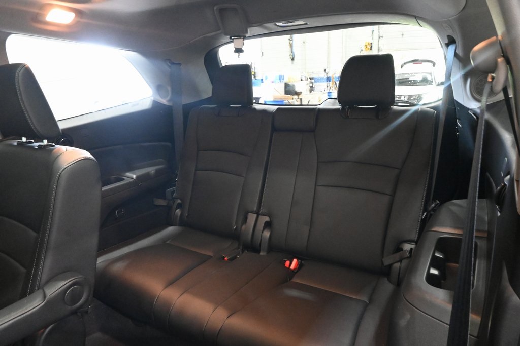 2018 Honda Pilot Elite 28