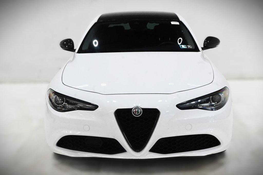 2020 Alfa Romeo Giulia Base 3