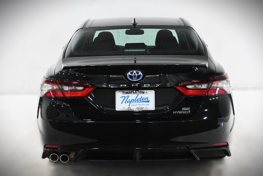 2021 Toyota Camry Hybrid SE 5