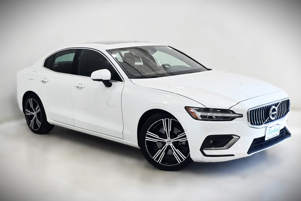 2022 Volvo S60 B5 Inscription 1