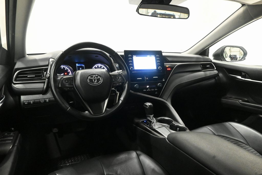 2021 Toyota Camry SE 9