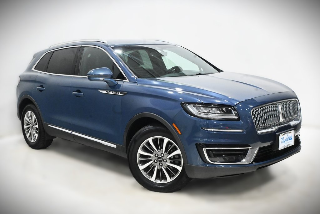 2019 Lincoln Nautilus Select 1