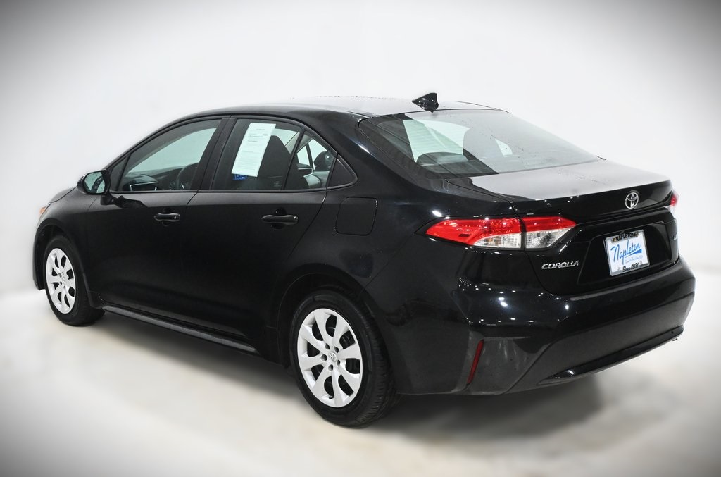 2021 Toyota Corolla LE 4