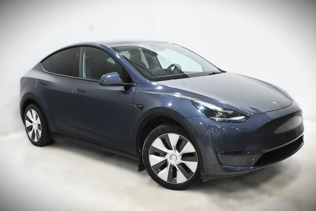 2023 Tesla Model Y Long Range 1