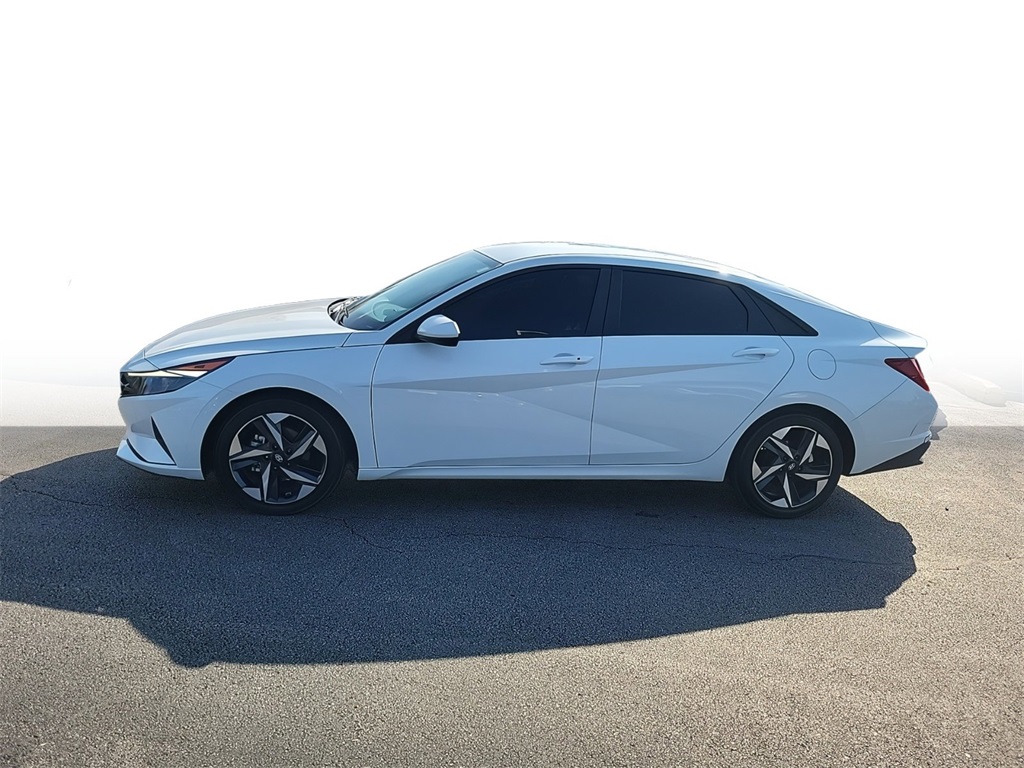 2023 Hyundai Elantra SEL 4