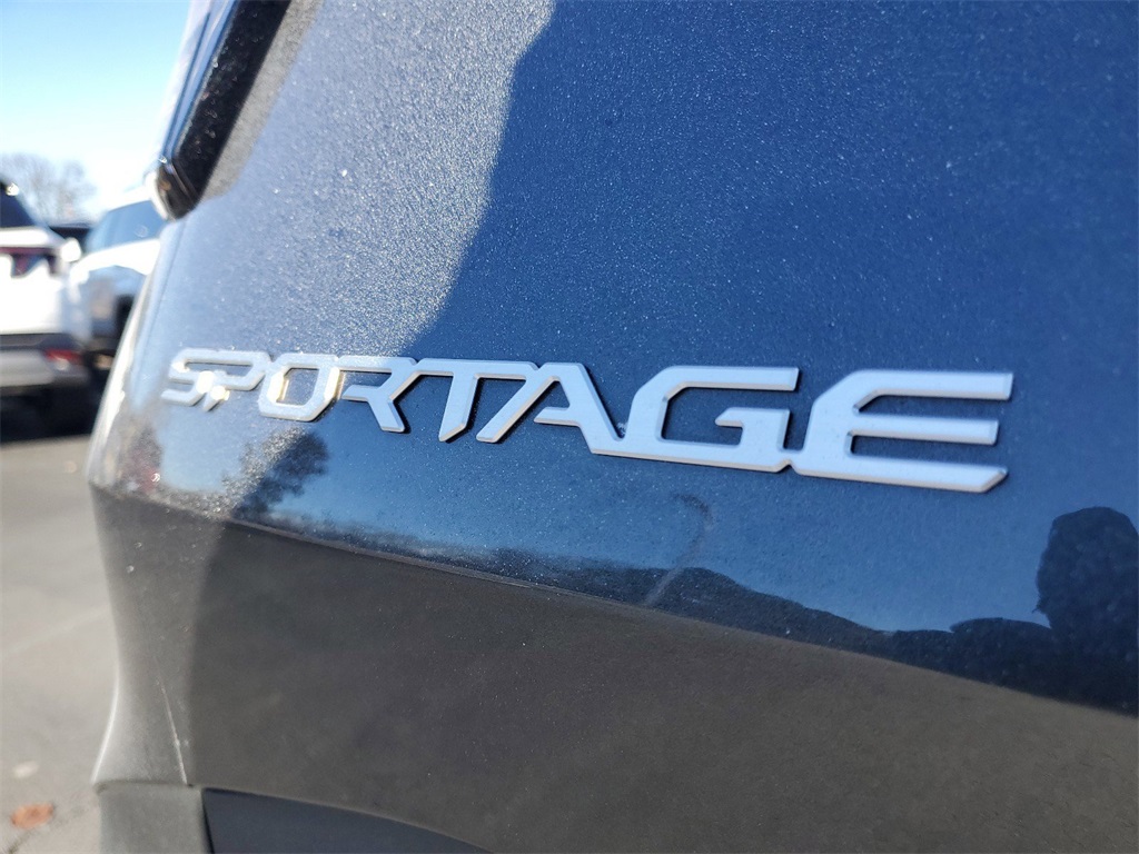 2023 Kia Sportage Hybrid EX 6