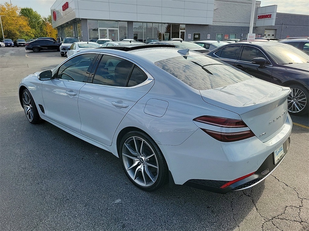 2022 Genesis G70 2.0T 5