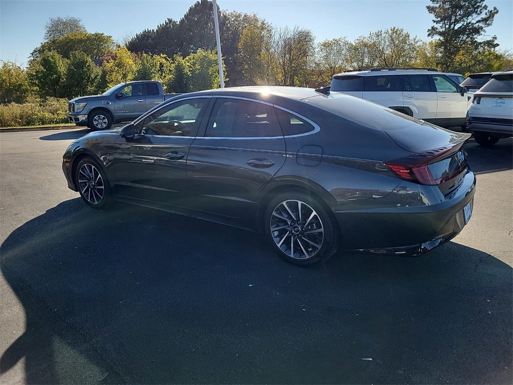 2022 Hyundai Sonata Limited 5