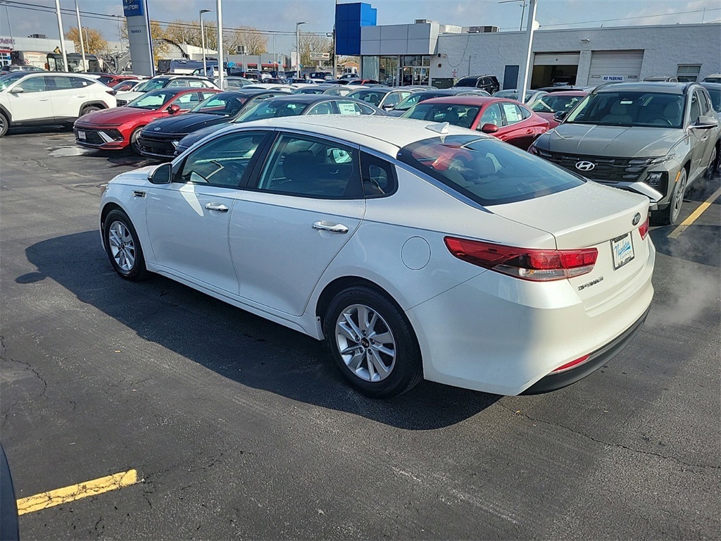 2016 Kia Optima LX 5