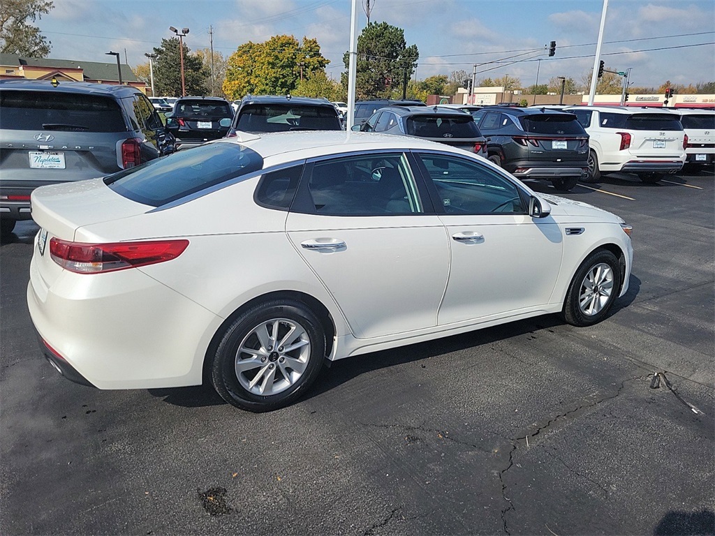 2016 Kia Optima LX 6